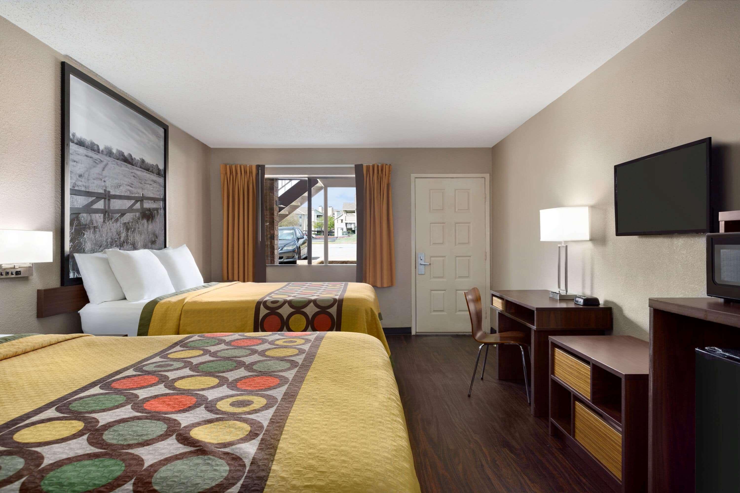 Super 8 By Wyndham Universal City Exteriér fotografie