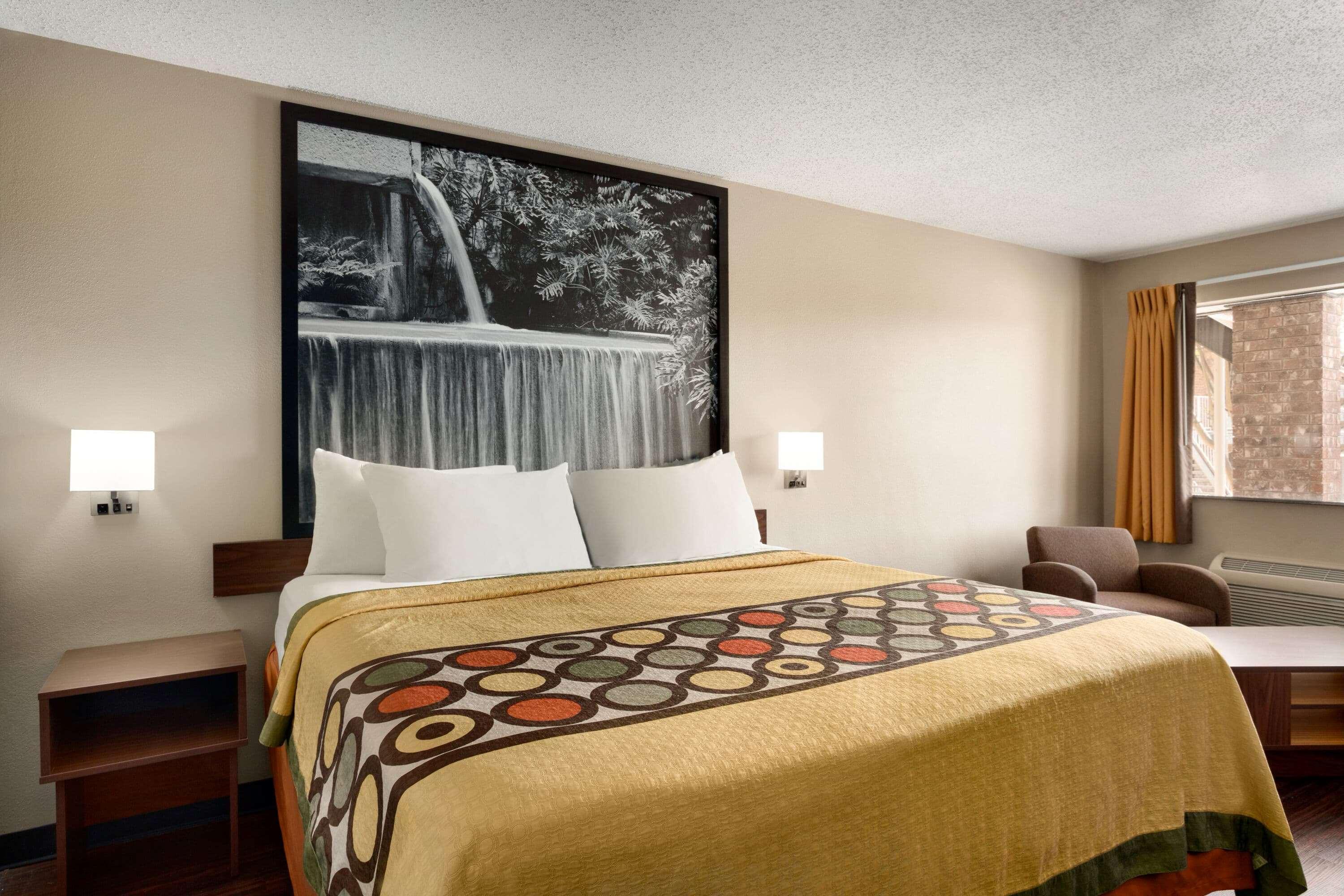 Super 8 By Wyndham Universal City Exteriér fotografie